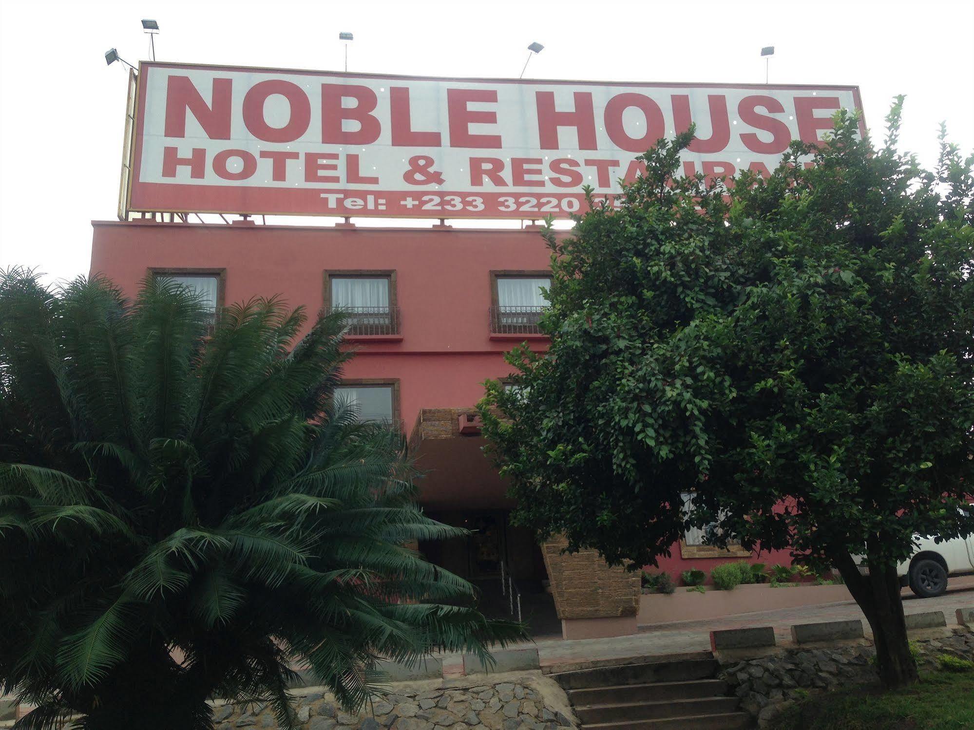 Noble House Hotel Kumasi Exterior foto